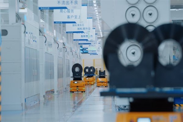 10 dakikada dolan ve 100 km menzile sahip yeni bataryaların seri üretimi 2023’te başlıyor