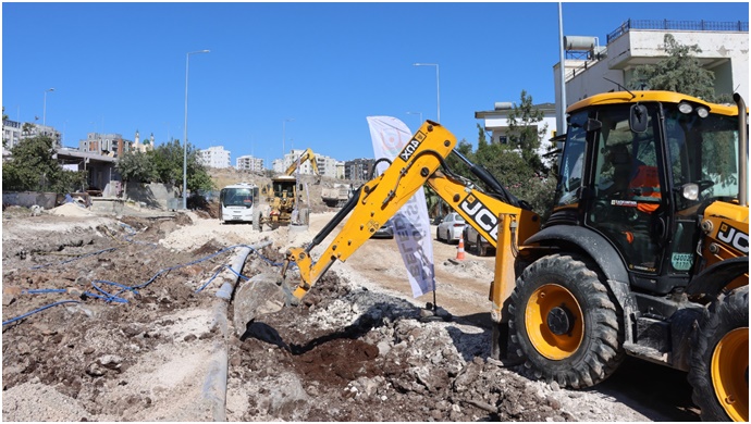  Karaköprü’de Yeni Yol Açma Çalışmaları Devam Ediyor