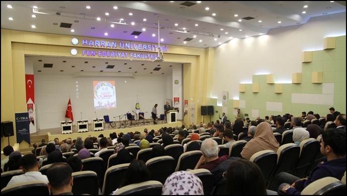 Harran Üniversitesi’nde, Dünya Dili Türkçe Sempozyumu Başladı