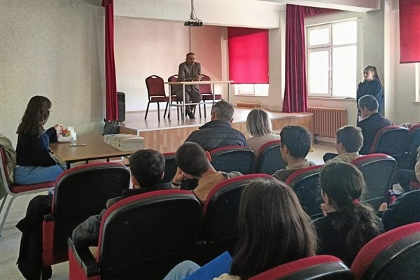Diyarbakırlı yazar, 10. Malatya Anadolu Kitap ve Kültür Fuarı’na katıldı