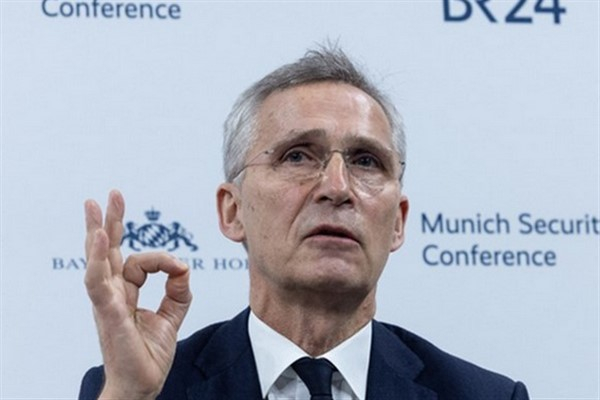 Stoltenberg, Donald Trump'ı tebrik etti
