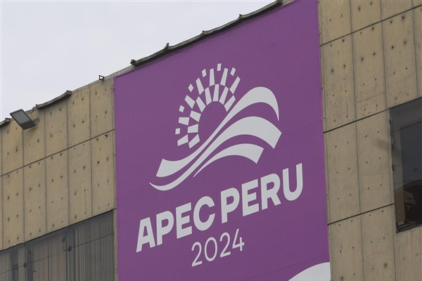 Cumhurbaşkanı Xi, APEC toplantısı için Lima'ya gidiyor