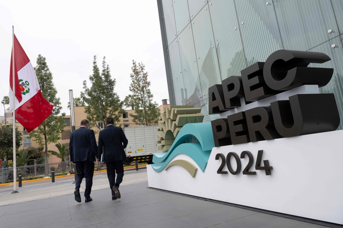 Açıklık, APEC'in hayat çizgisi