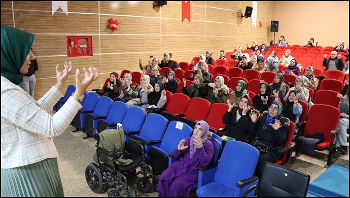 Şanlıurfa Büyükşehir Belediyesi’nden İşaret Dili Eğitimi-(VİDEO)