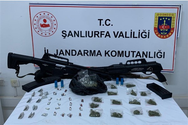 Şanlıurfa'da jandarmadan uyuşturucu ve silah operasyonu