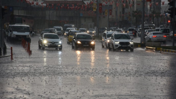 Meteoroloji’den sağanak uyarısı
