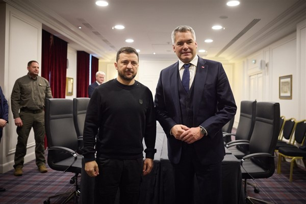 Ukrayna Devlet Başkanı Zelenski, Avusturya Şansölyesi Nehammer ile görüştü