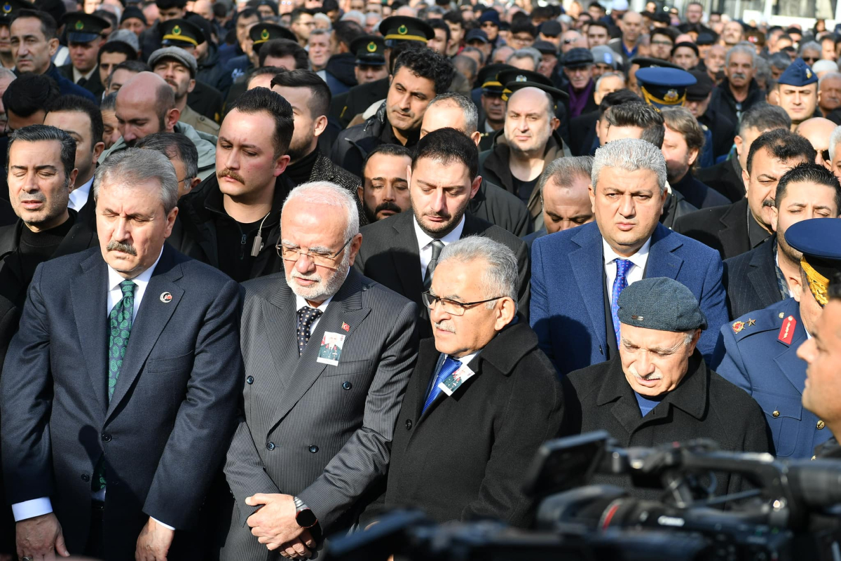 Başkan Büyükkılıç, Şehit Tuğgeneral Baydilli'nin cenaze törenine katıldı