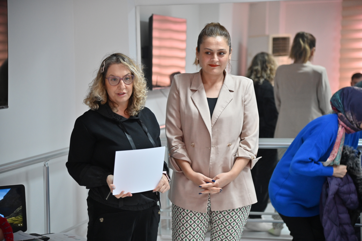 Manisa'da anne adaylarına ücretsiz yoga ve doğuma hazırlık eğitimi
