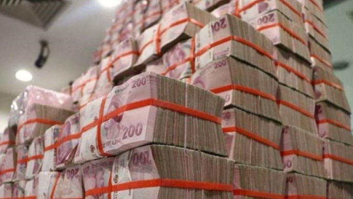 Hazine 31,9 milyar borçlandı