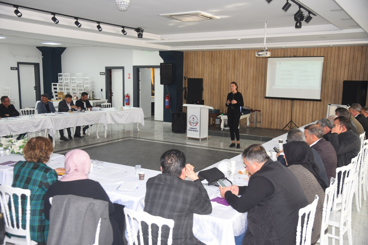 Osmaniye Belediyesi, ″Toplumsal Cinsiyet Eşitliği″ eğitim programı düzenledi