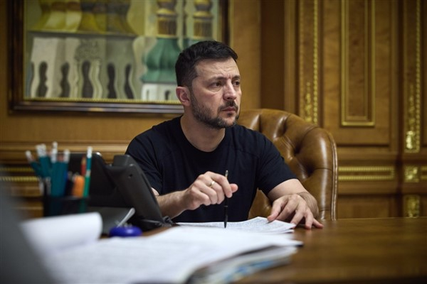 Zelenski: Ukrayna, Suriye'yi istikrara kavuşturmak için tüm çabaları destekleyecektir