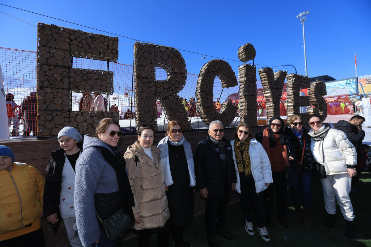 Başkan Büyükkılıç, Erciyes Kayak Merkezi’ni ziyaret etti