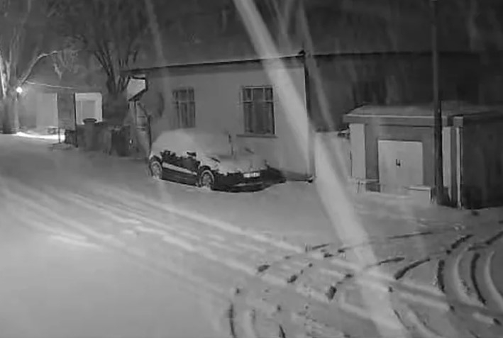 Bilecik Pazaryeri'nde Kar Küreme Çalışmaları Sürüyor