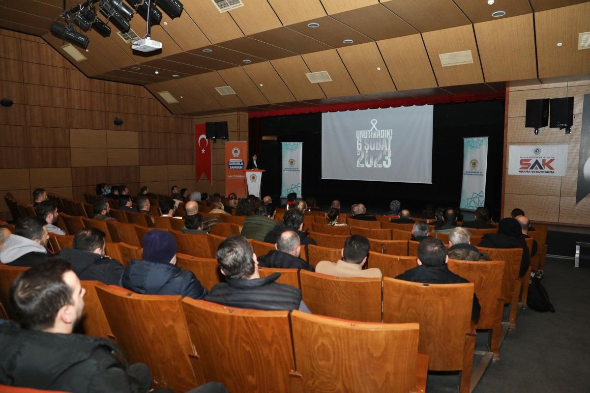 Büyükşehir Gönüllü Arama Kurtarma Ekibi, 6 Şubat Anma Programı Düzenledi