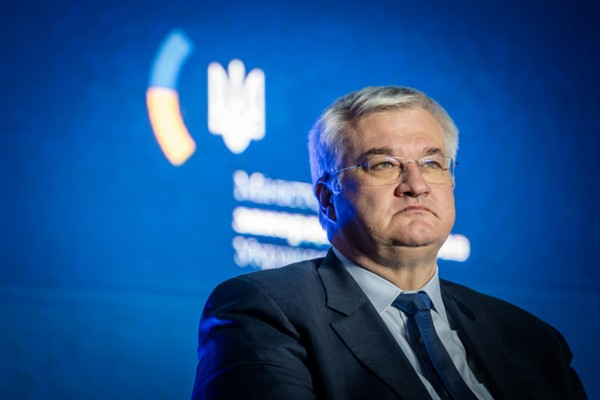 Sybiha, Benin Dışişleri Bakanı Bakari ile telefonda görüştü