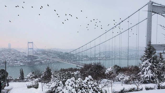 İstanbul'daki tüm okullara kar tatili