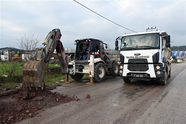 Yalova Belediyesi'nden içme suyu hattı iyileştirme çalışması