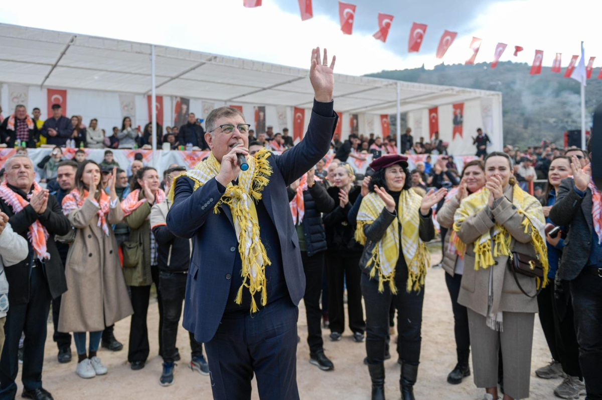 Başkan Tugay: Halkımız neredeyse ben orada olurum