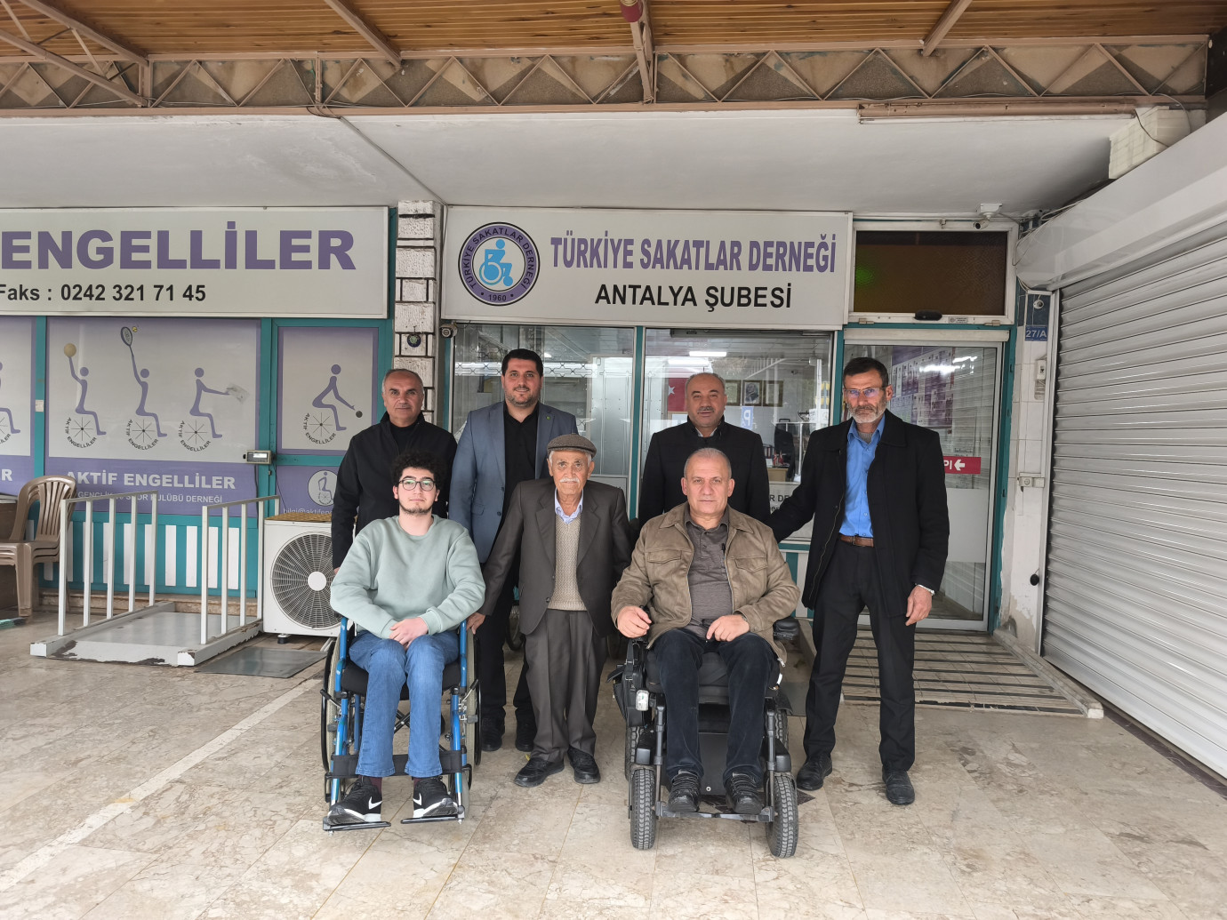 HÜDA PAR’dan Türkiye Sakatlar Derneğine ziyaret