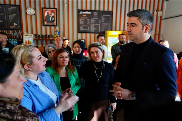 Kartal Belediye Başkanı Yüksel, Kadın Emeği Pazarı temsilcileri ile bir araya geldi