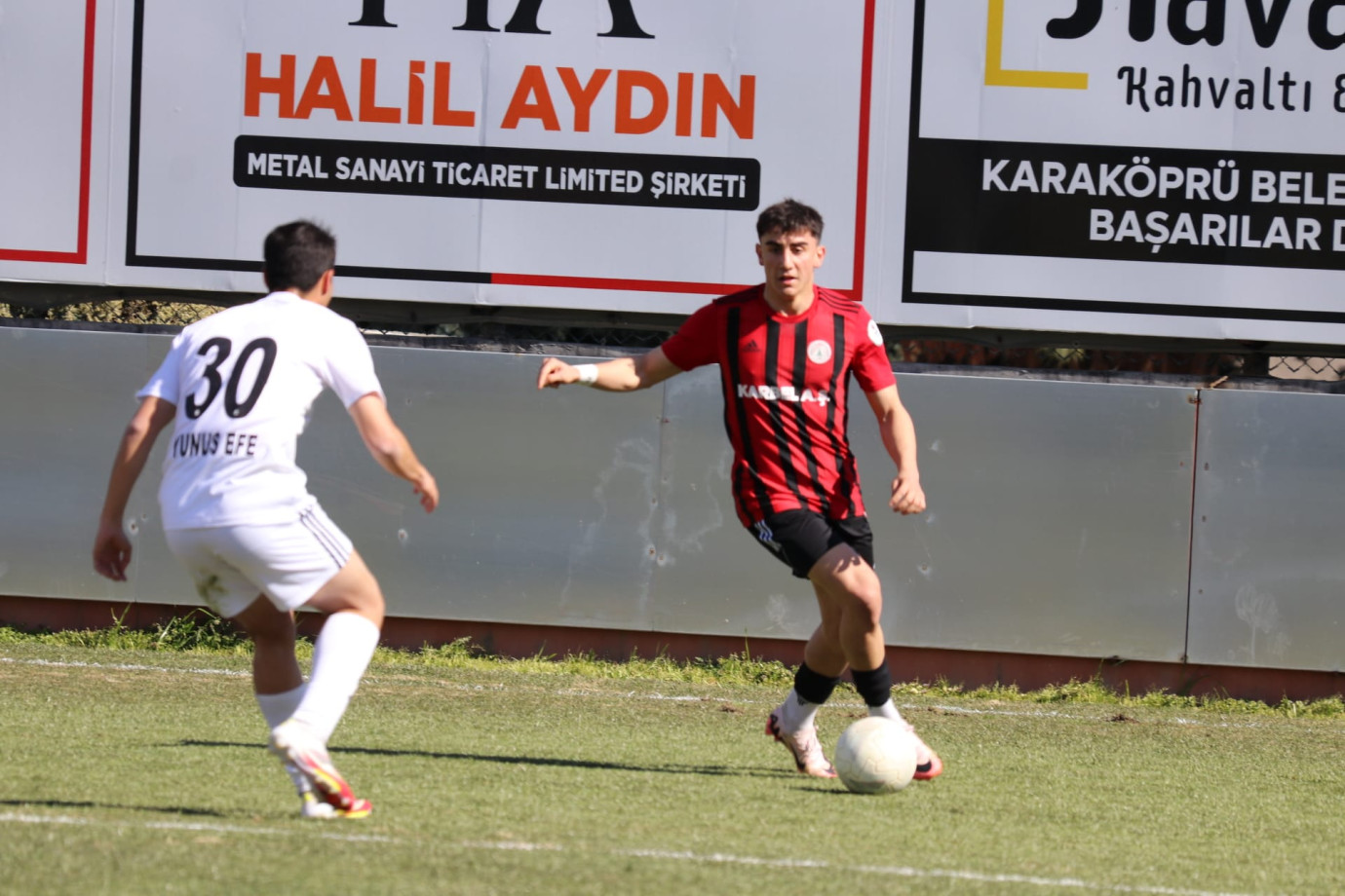 Karaköprü Belediyespor, Altay'a  2-1 mağlup oldu 