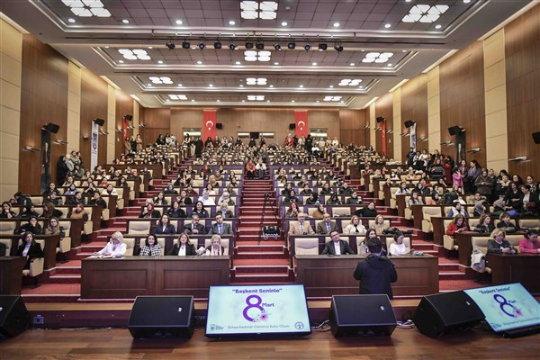 ABB'den ″İlham Veren Kadınlar” paneli
