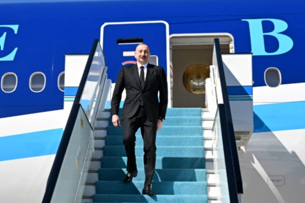 Azerbaycan Cumhurbaşkanı Aliyev, Türk mevkidaşı Erdoğan'ın daveti üzerine Türkiye'de