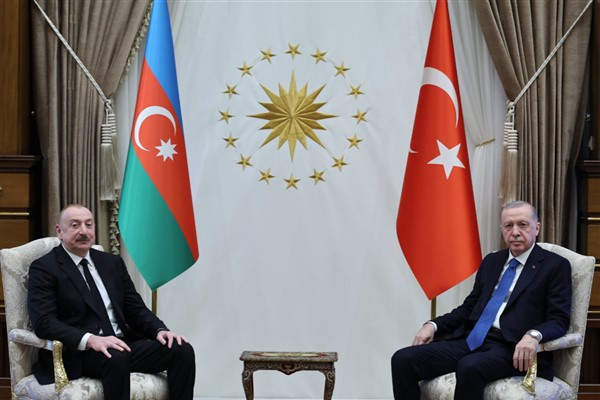 Cumhurbaşkanı Erdoğan, Azerbaycan Cumhurbaşkanı Aliyev'i resmi törenle karşıladı