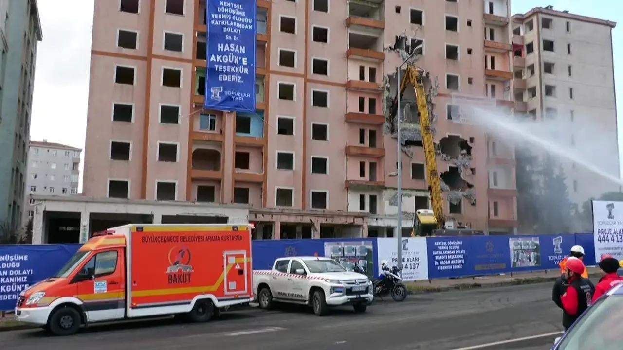 Edirne Belediyesi, Büyükçekmece’deki Kentsel Dönüşüm Çalışmalarını Yerinde İnceledi