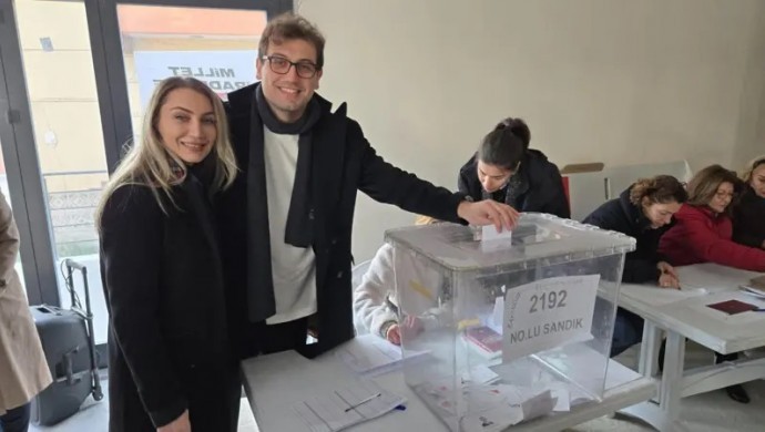 CHP'de cumhurbaşkanlığı oylaması başladı
