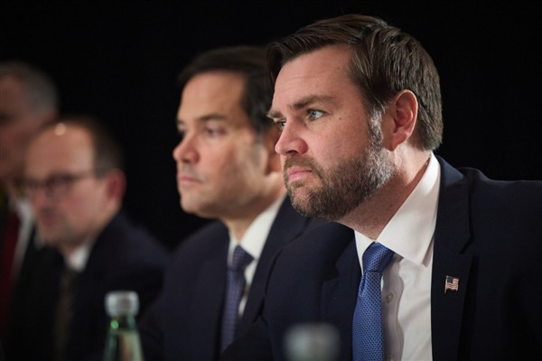 Vance: Başkan Trump son 40 yıldır uygulanan başarısız politikaları tersine çeviriyor
