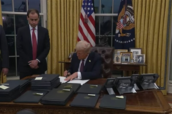 Trump DOGE'nin Musk görevden ayrıldıktan sonra da  çalışacağını söyledi