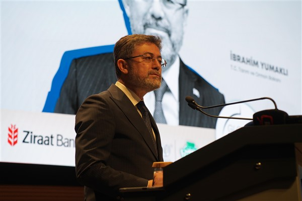 Bakan Yumaklı: Türkiye modern tarım teknolojileriyle bölgesel bir liderdir