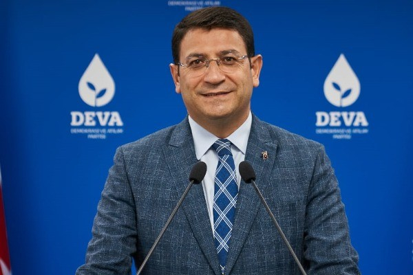DEVA Partili Şahin: Demokrasi ve adaleti herkes kendi mahallesine istiyor