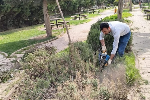 Mazıdağı Belediyesi'nden temizlik çalışması