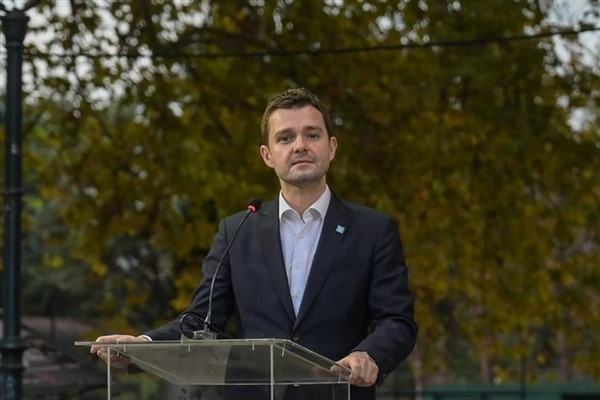 Kuzey Makedonya Dışişleri Bakanı Mucunski, Avrupa Konseyi Komiseri O'Flaherty ile görüştü