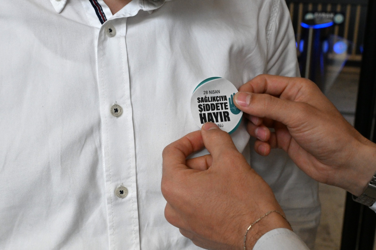Başkan Zeyrek: Şiddetin değil minnetin konuşulduğu bir Türkiye istiyoruz