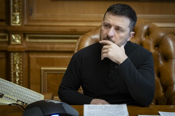 Ukrayna Devlet Başkanı Zelenski, Ekvador Devlet Başkanı Azin ile telefonda görüştü