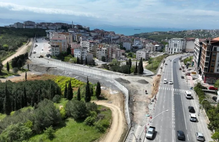 Kocaeli Büyükşehir, Gebze'de Trafik Sorununa Çözüm Sunuyor