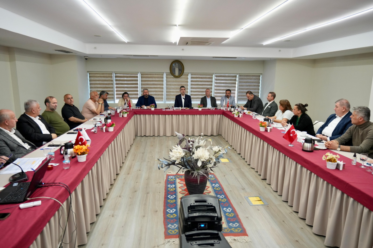 Kartal'da  165. Muhtarlar Toplantısı düzenlendi