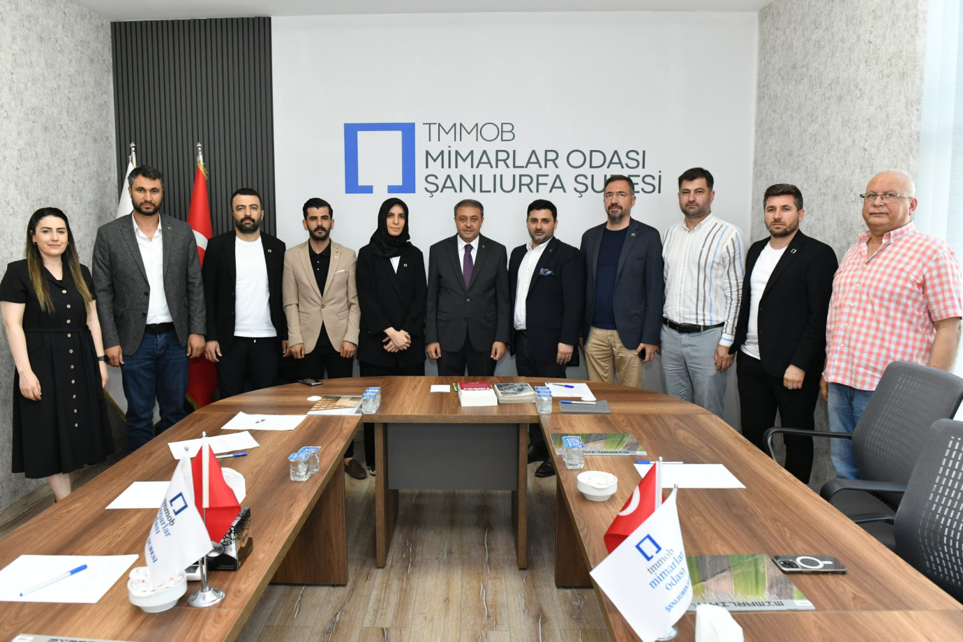 Vali Şıldak, Ziraat Odası Ve Mimarlar Odasını Ziyaret Etti