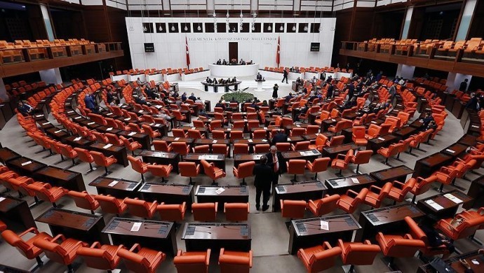 Yeni Yol Partisi komisyon üyelerini belirledi