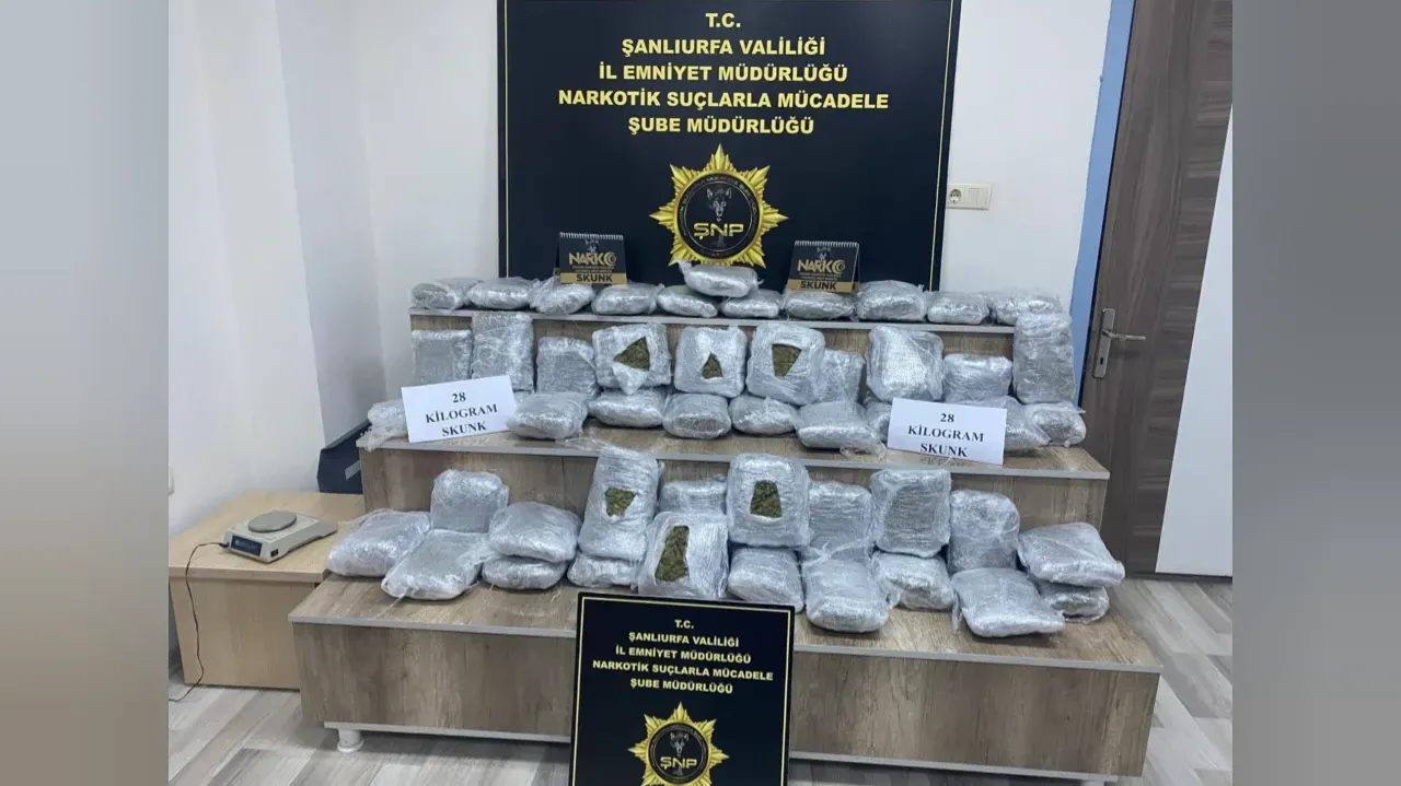 Siverek’te 28 Kilo Skunk Ele Geçirildi: 2 Tutuklama