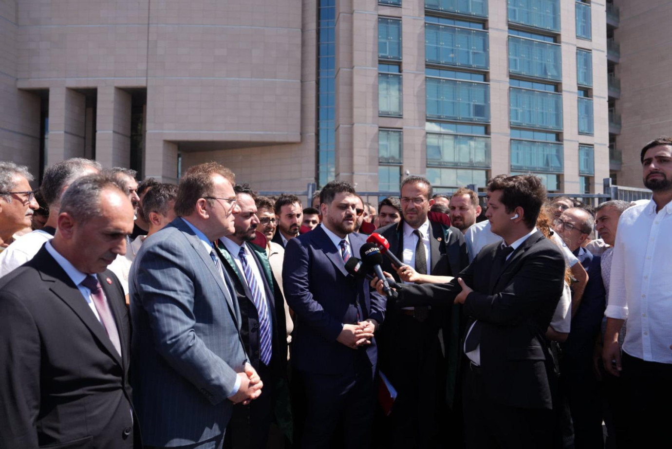 BTP lideri Hüseyin Baş hakim karşısına çıktı