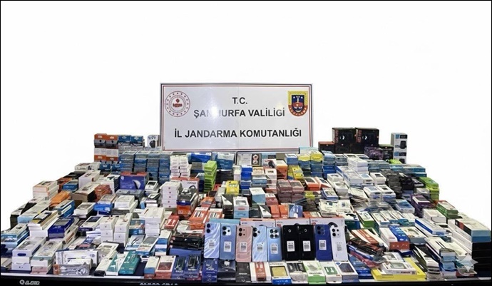 Şanlıurfa’da 9 gümrük kaçağı telefon ele geçirildi 