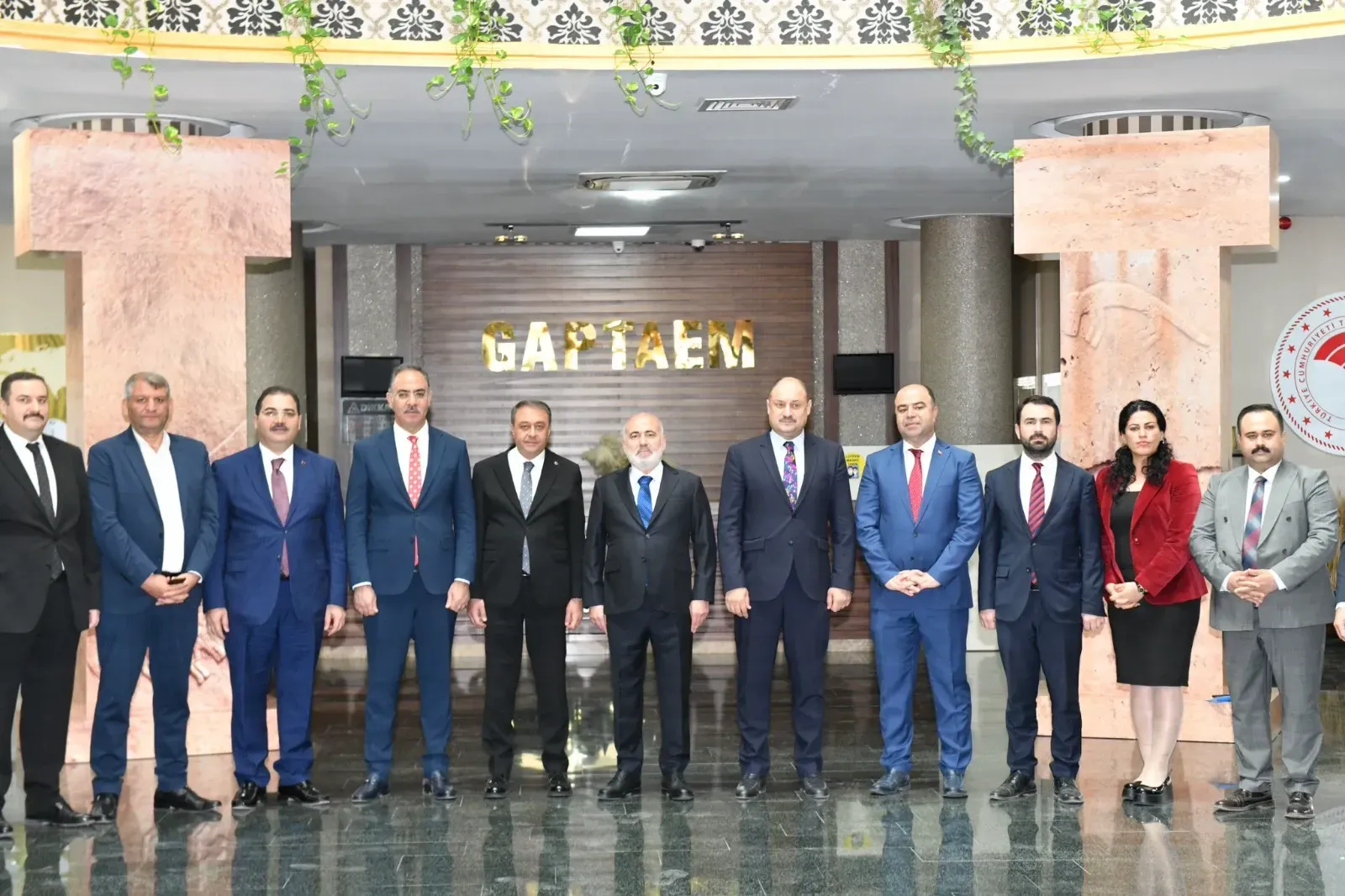 Bakan Yardımcısı Mehmet Sağlam Şanlıurfa’da Yerel Yönetimlerle Değerlendirme Toplantısı Gerçekleştirdi