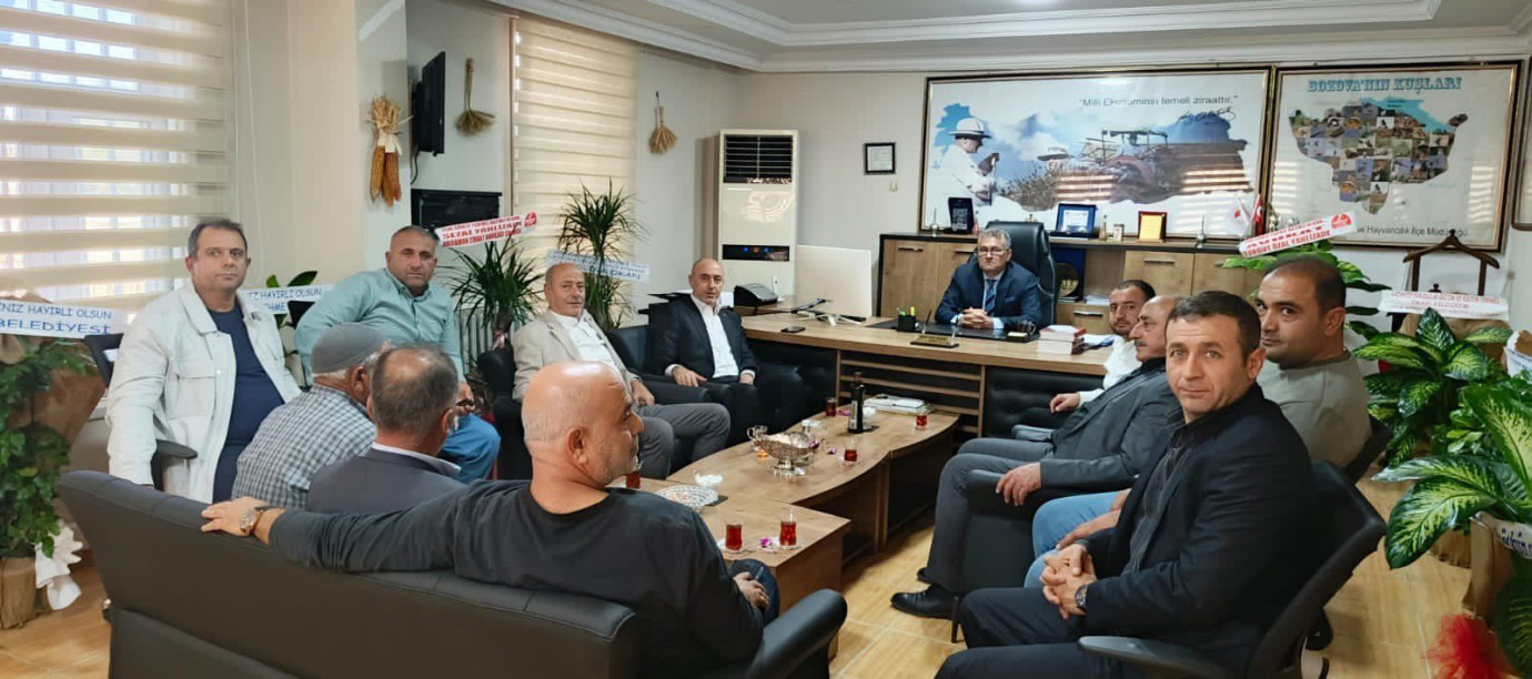 Suphi Aksoy’dan Bozova’nın Yeni Kamu Yöneticilerine Hayırlı Olsun Ziyareti