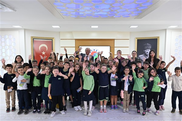 Öğrencilerden Başkan Kocagöz'e ziyaret