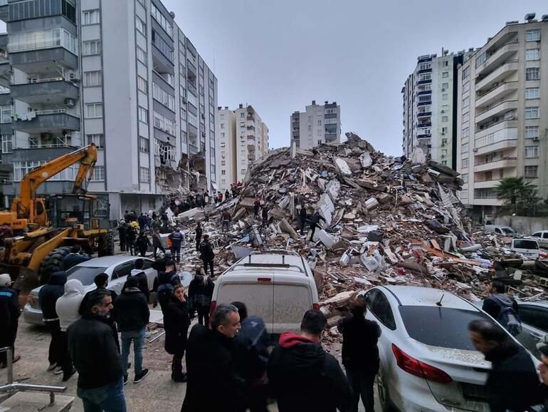 CHP Şanlıurfa İl Başkanı Karadağ: “Depremzedeler ve Müteahhitler Mağdur”